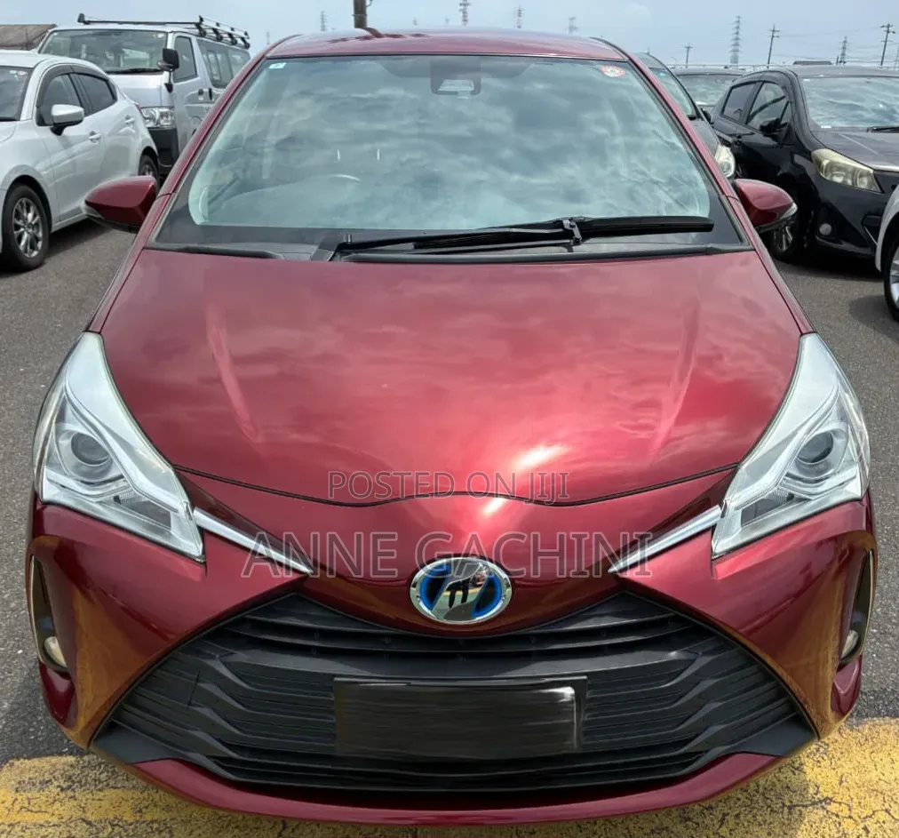 Toyota Vitz 1.5 FWD Hybrid 5dr 2020 Maroon