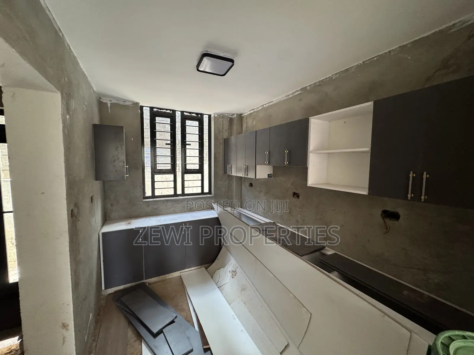 4bdrm Maisonette in Kibiku for sale