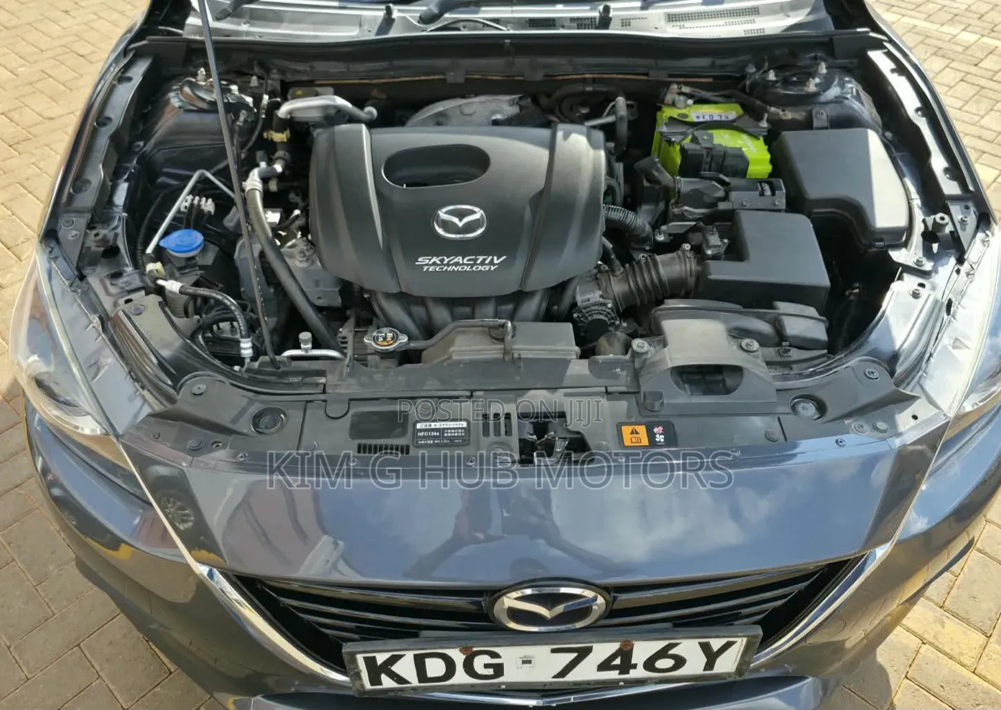 Mazda Axela SV Premium 2014 Gray