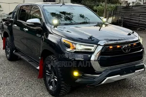 Toyota Hilux 2.4 Diesel 2020 Black