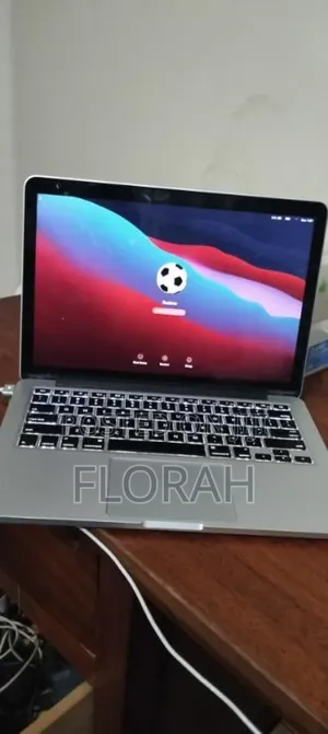 Laptop Apple MacBook Pro 8GB Intel Core i7 SSD 512GB
