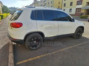 Volkswagen Tiguan 2014 White
