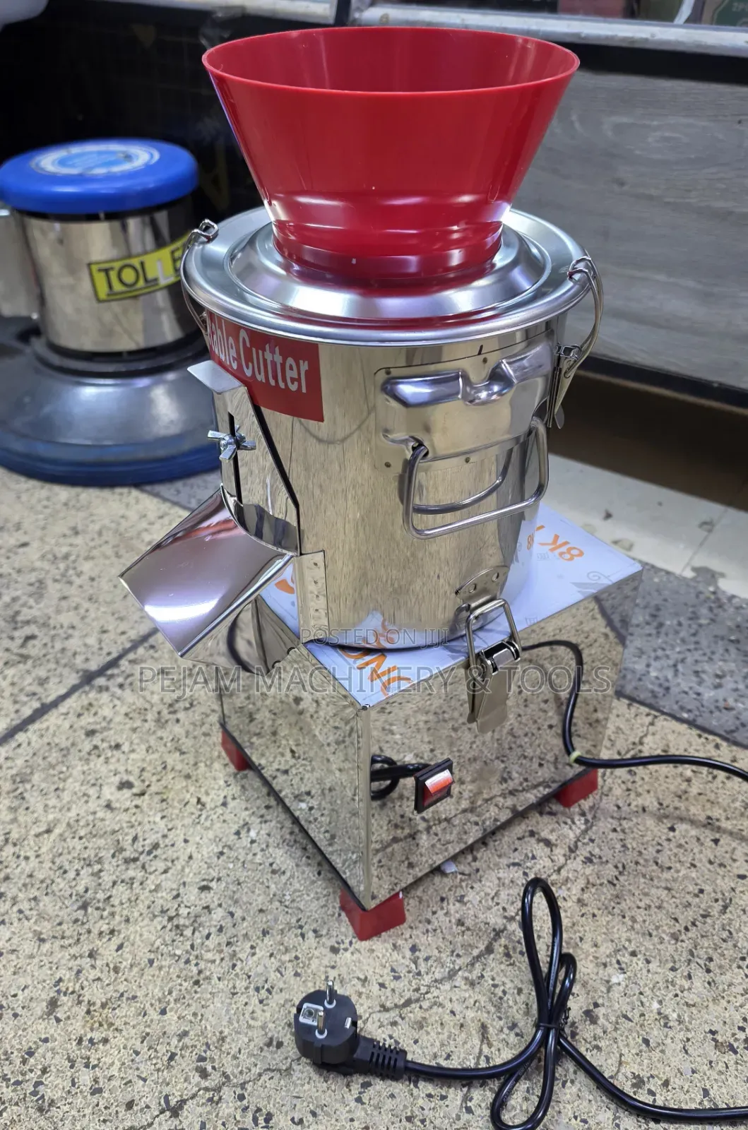 Electric Vegetable Chopper and Shredder Machine