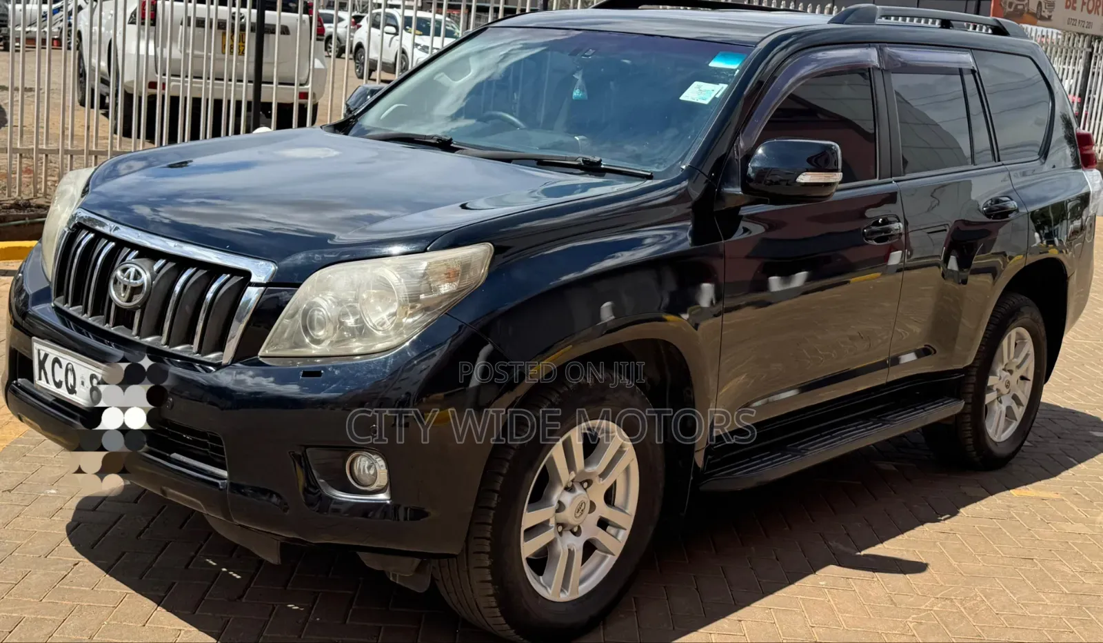 Toyota Land Cruiser Prado 2011 Black