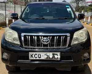 Toyota Land Cruiser Prado 2011 Black