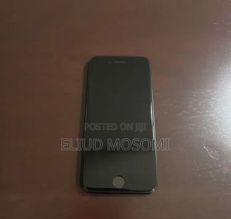 Apple iPhone 7 128 GB Black