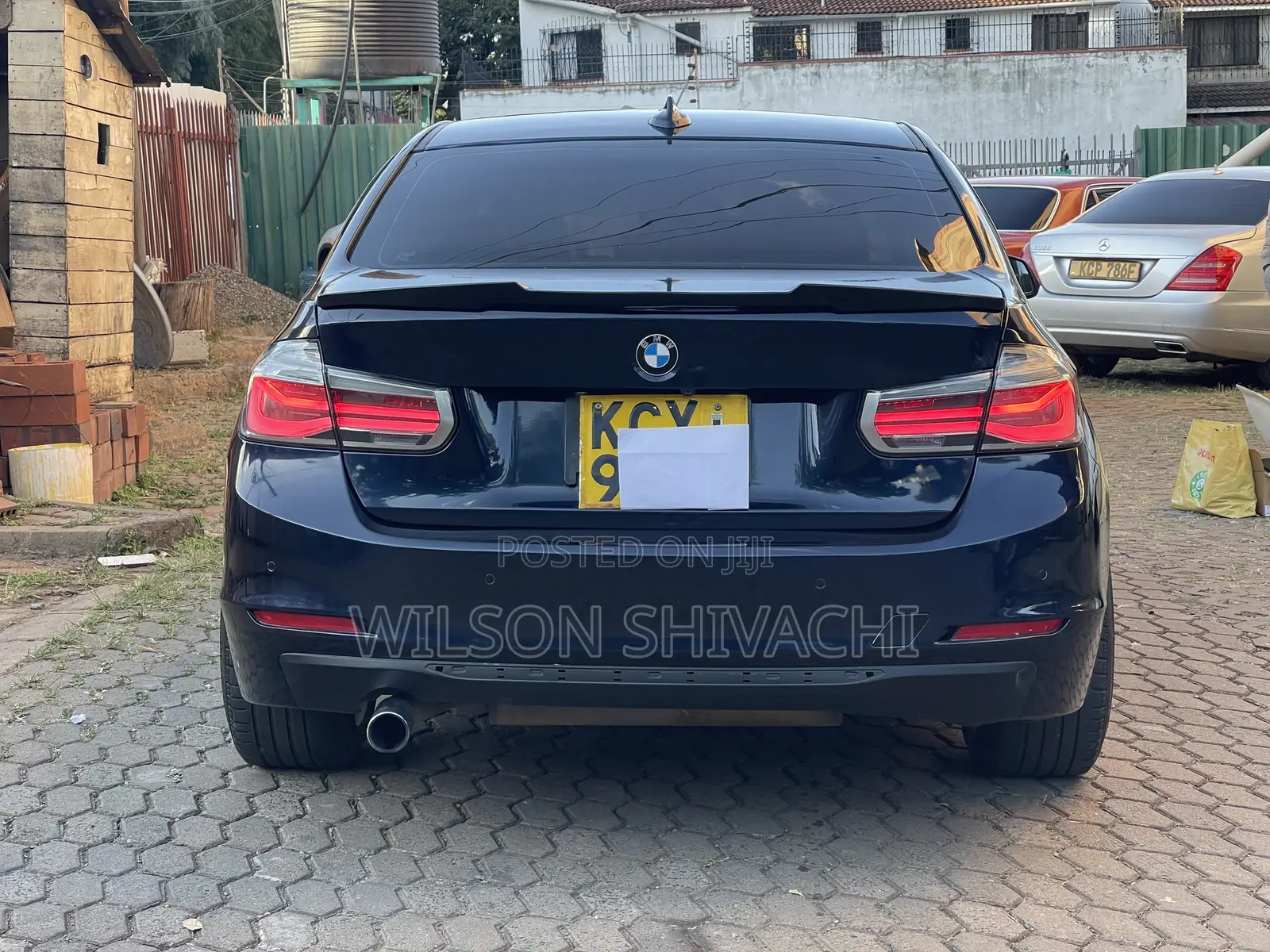 BMW 320i 2013 Blue