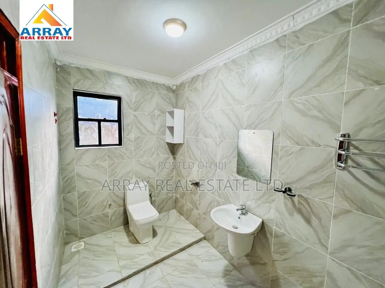 3bdrm Bungalow in Kalimoni for sale