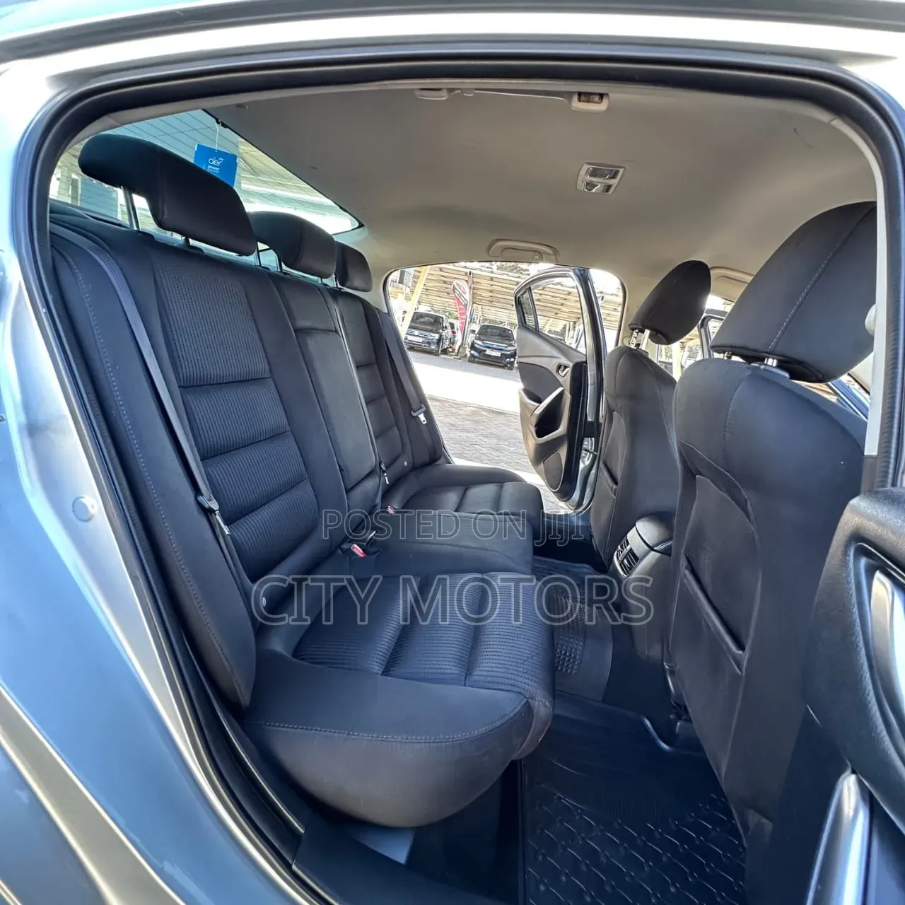 Mazda Atenza 2018 Silver