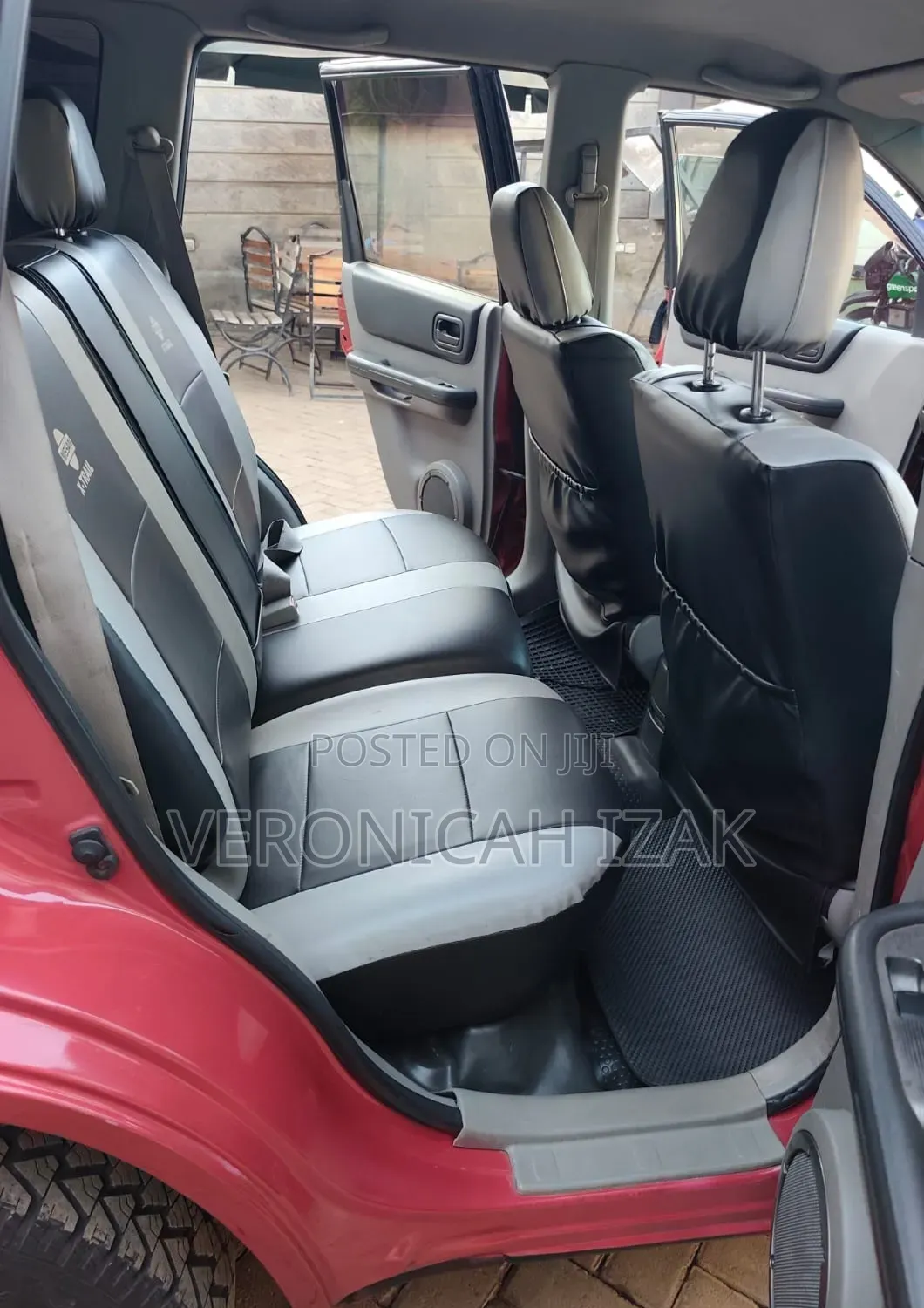 Nissan X-Trail 2004 Red