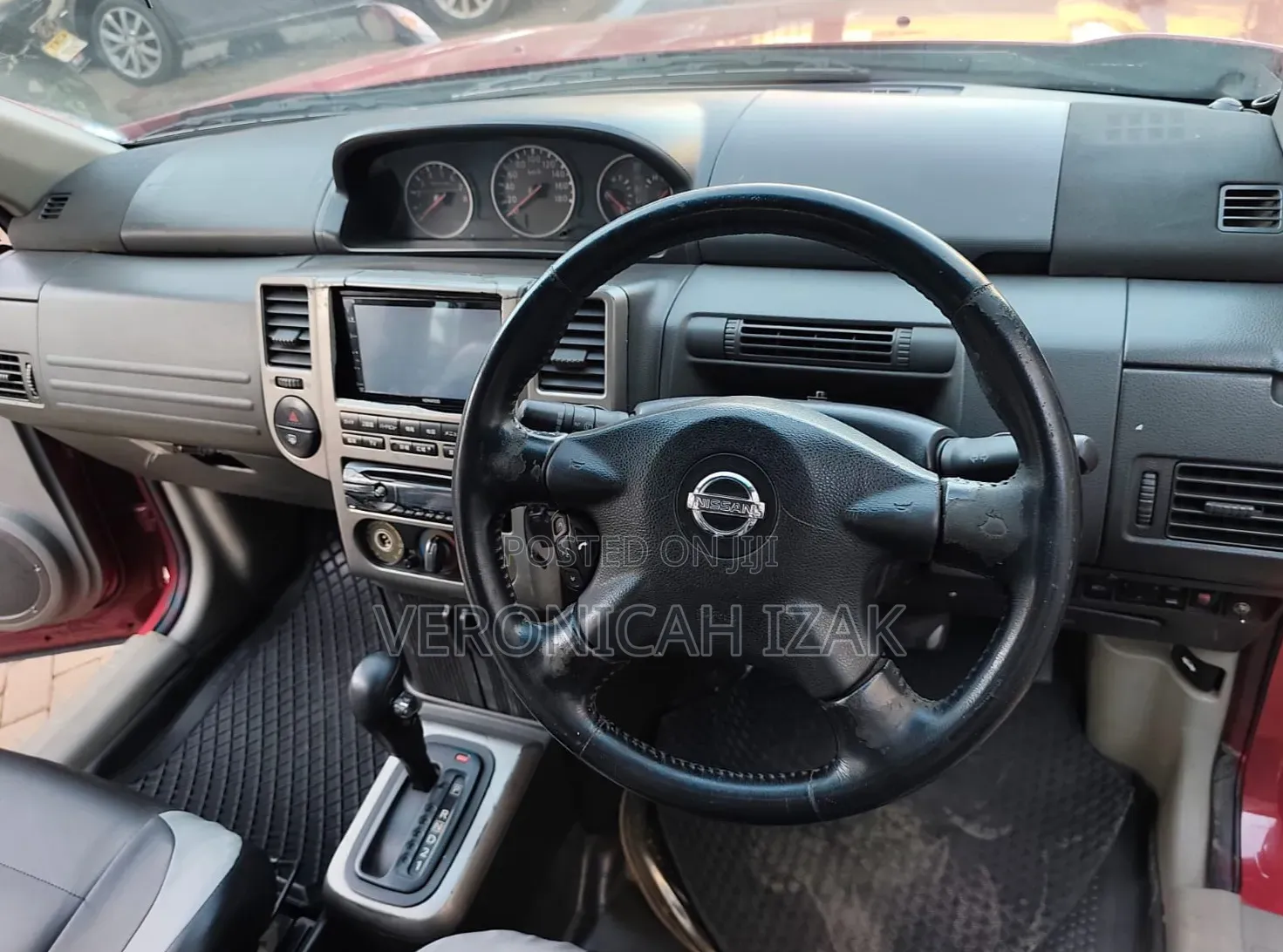 Nissan X-Trail 2004 Red
