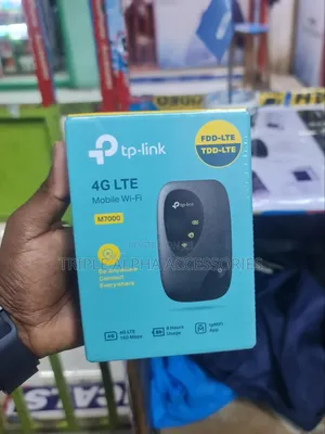 TP-Link M7200 Portable 4G LTE,mobile Wi-Fi (MiFi)
