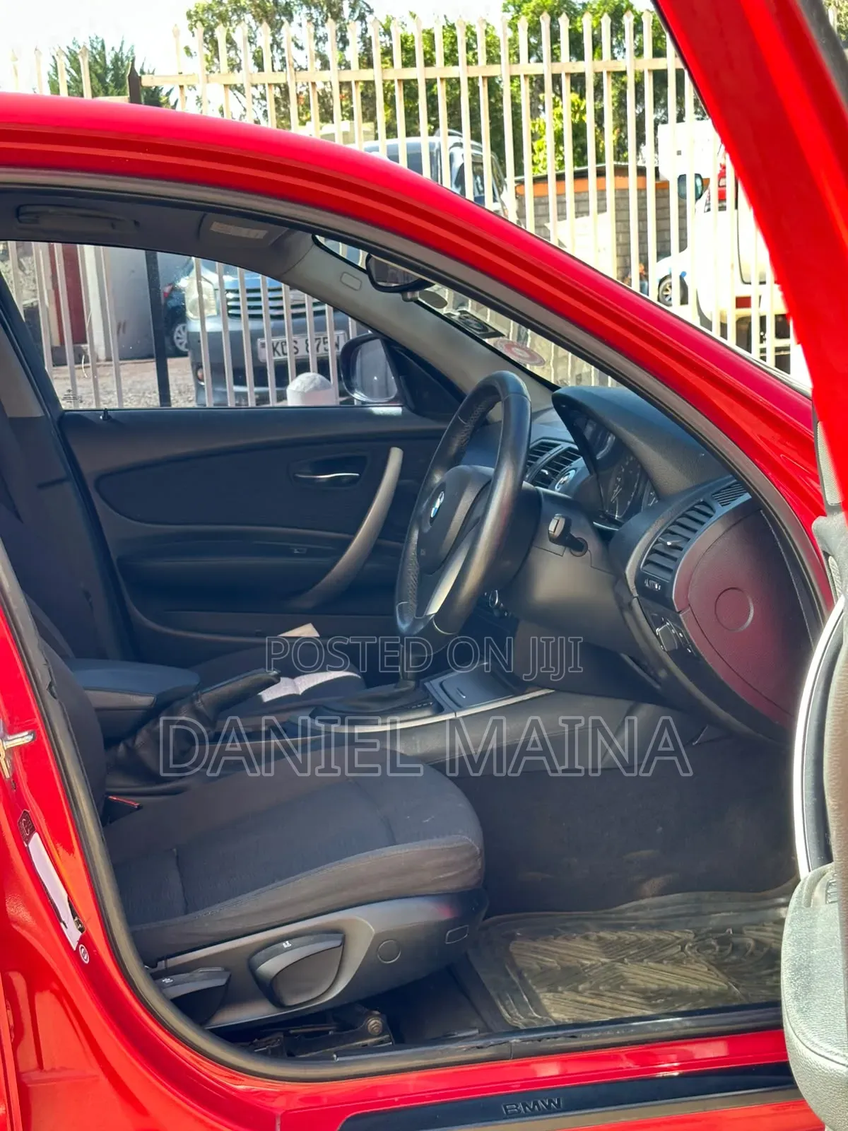BMW 116i 2011 Red
