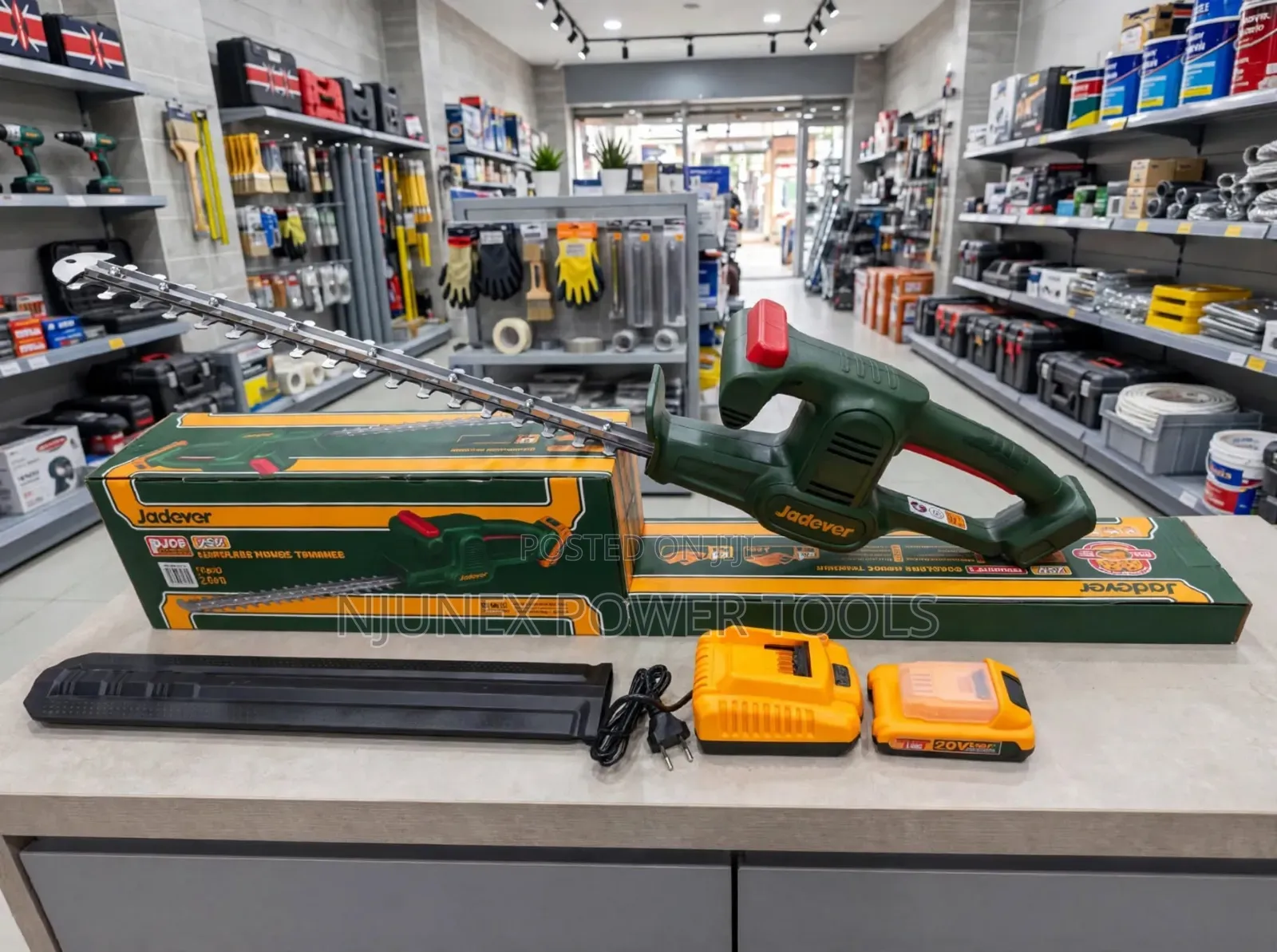 Cordless Hedge Trimmer
