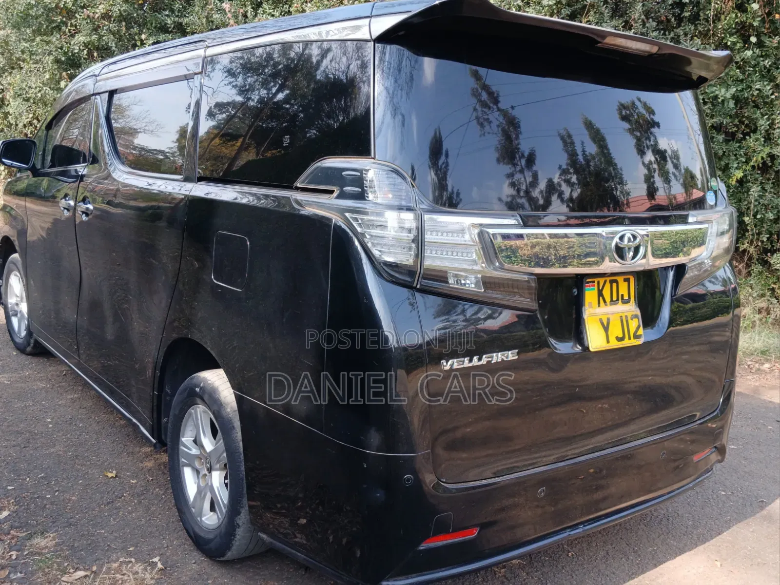 Toyota Vellfire 2015 Black