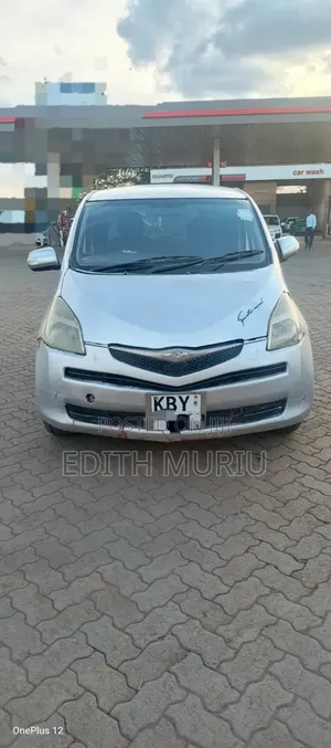 Toyota Ractis 2007 Silver