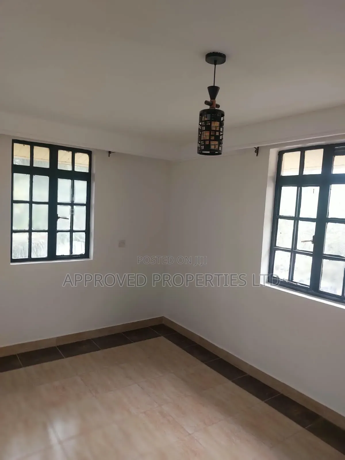 5bdrm Maisonette in Nyali Mkomani for sale
