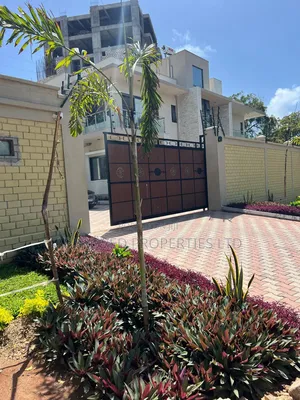 5bdrm Maisonette in Nyali Mkomani for sale