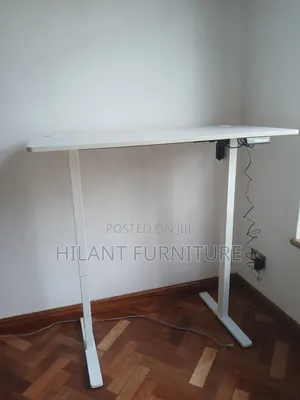 White 1.2m Adjustable Height Electric Working Desk