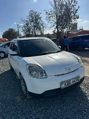 Mazda Verisa 2014 White