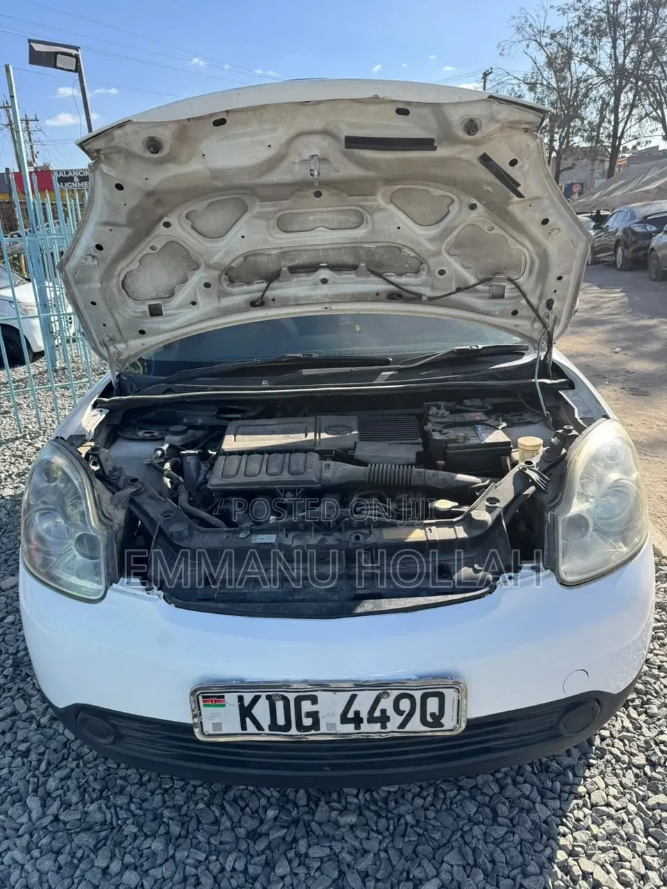Mazda Verisa 2014 White