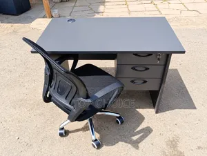 Office Desk With Swivel Mesh Chair 1m