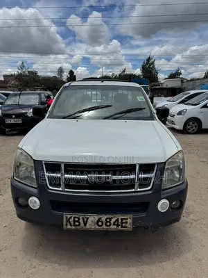 Isuzu D-MAX 2014 White