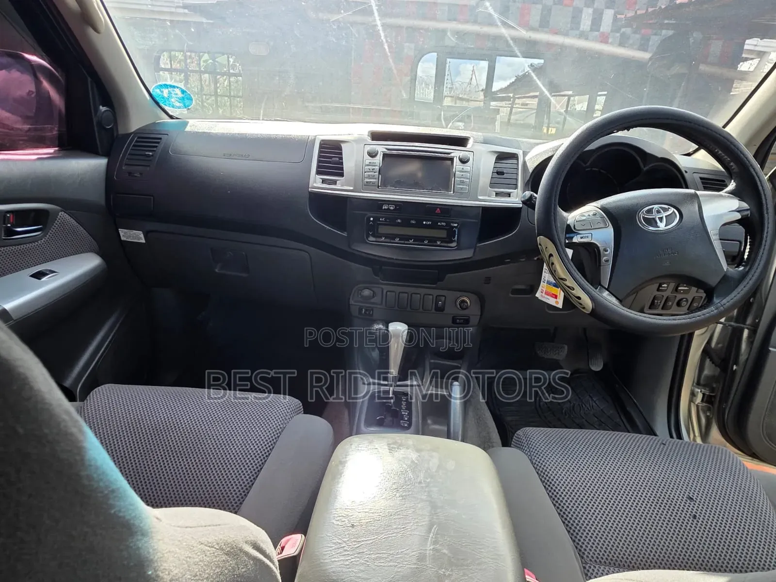 Toyota Hilux 3.0 D-4D 4x4 2013 Silver