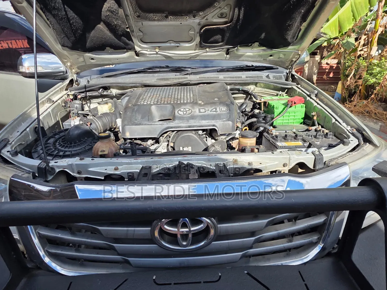 Toyota Hilux 3.0 D-4D 4x4 2013 Silver