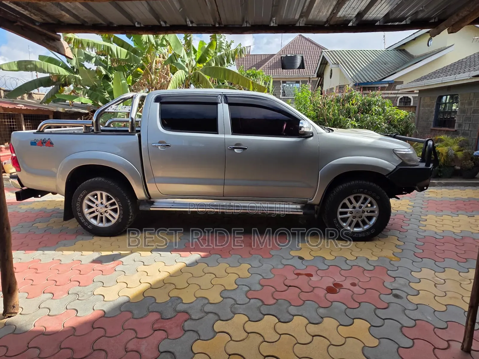 Toyota Hilux 3.0 D-4D 4x4 2013 Silver
