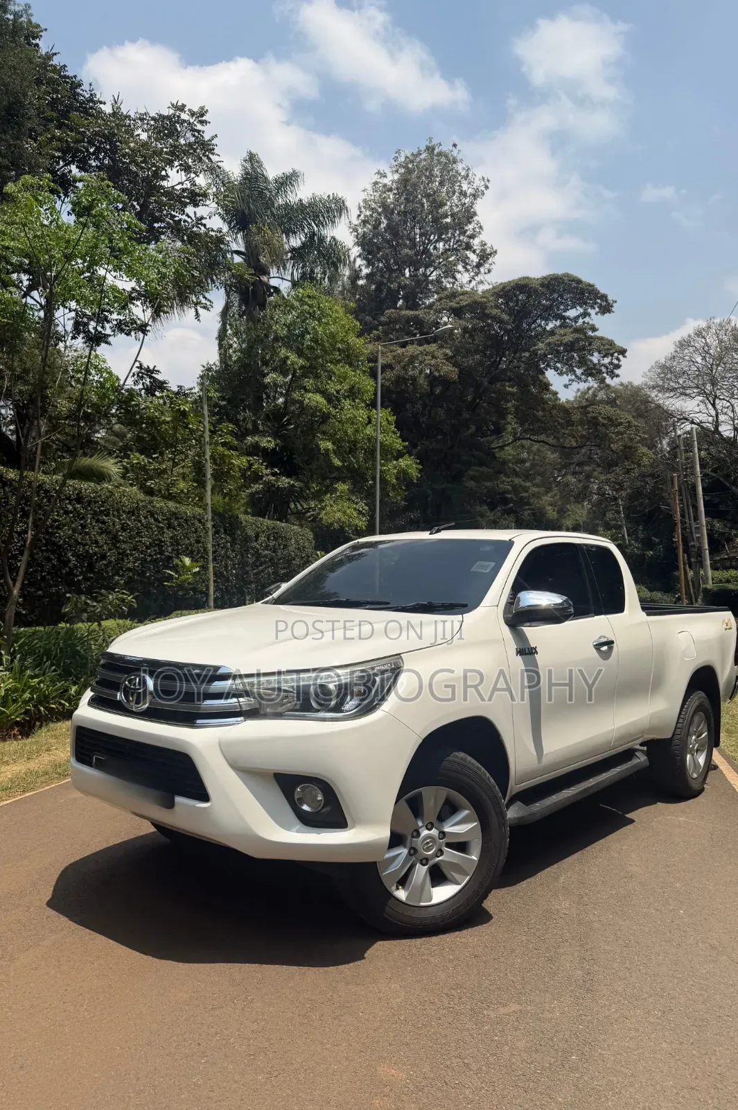 Toyota Hilux 2017 White