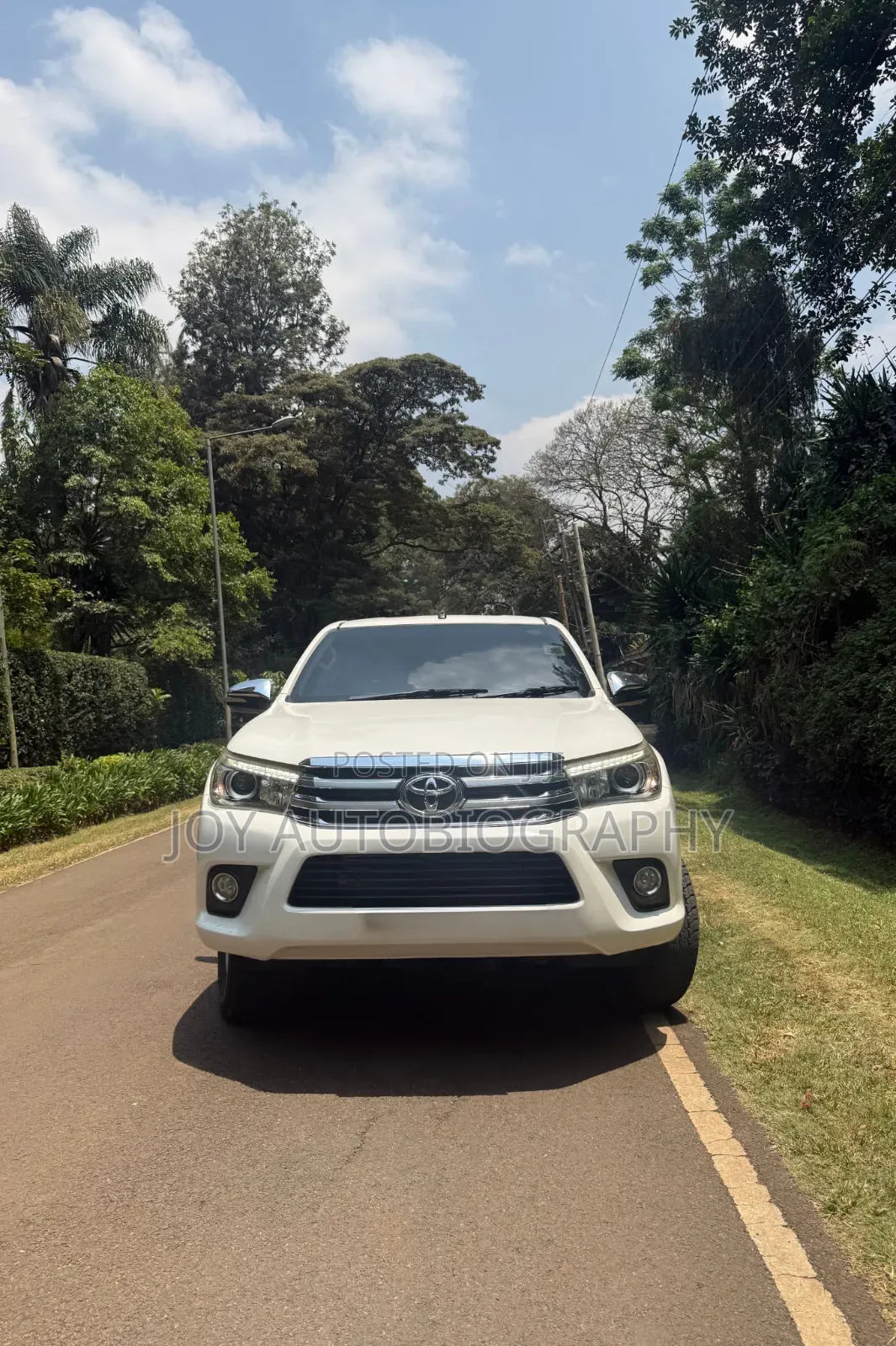 Toyota Hilux 2017 White