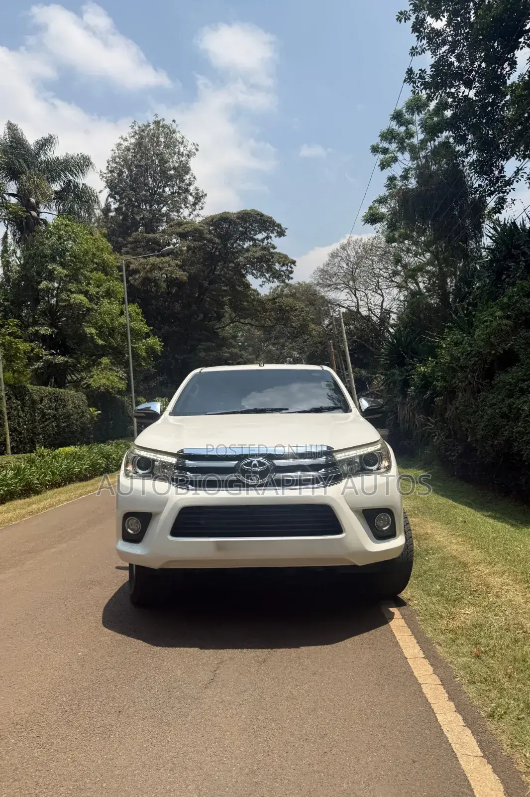 Toyota Hilux 2017 White