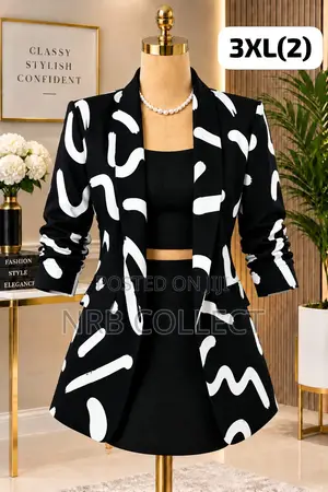 NEW INClassy Blazer Size M-2xl*