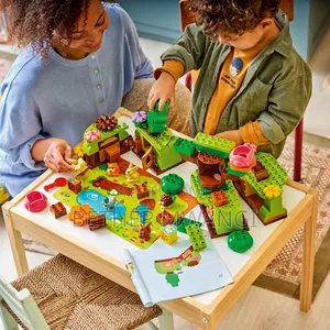 LEGO DUPLO Discovery Forest With Wild Animals in Kenya