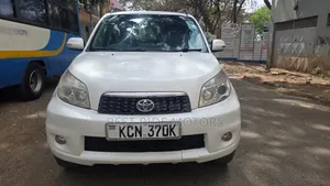 Toyota Rush 1.5 AWD 2010 Pearl