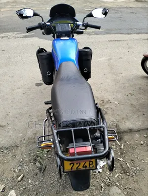 Honda CB 2025 Blue