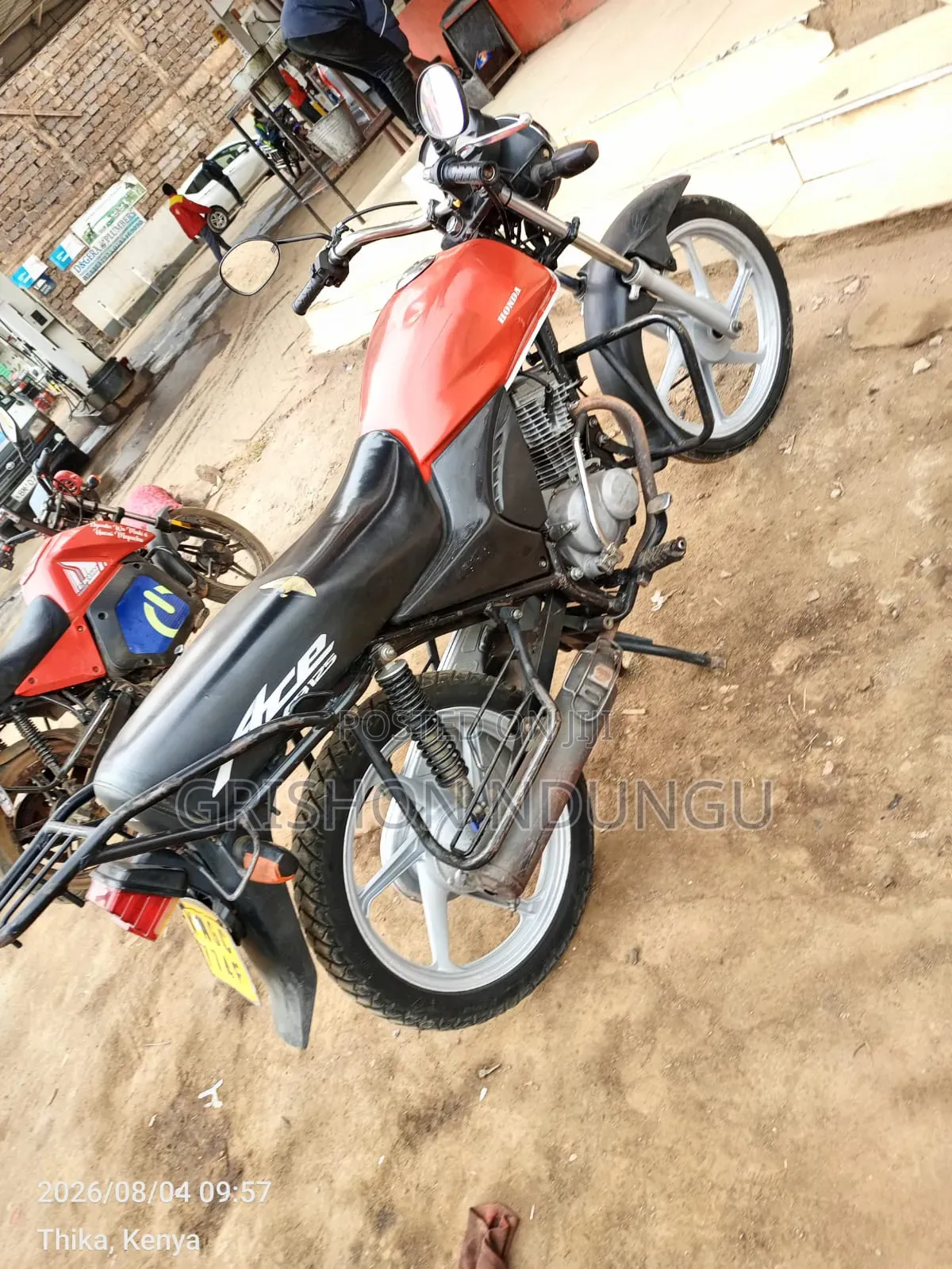Honda CB 2019 Red