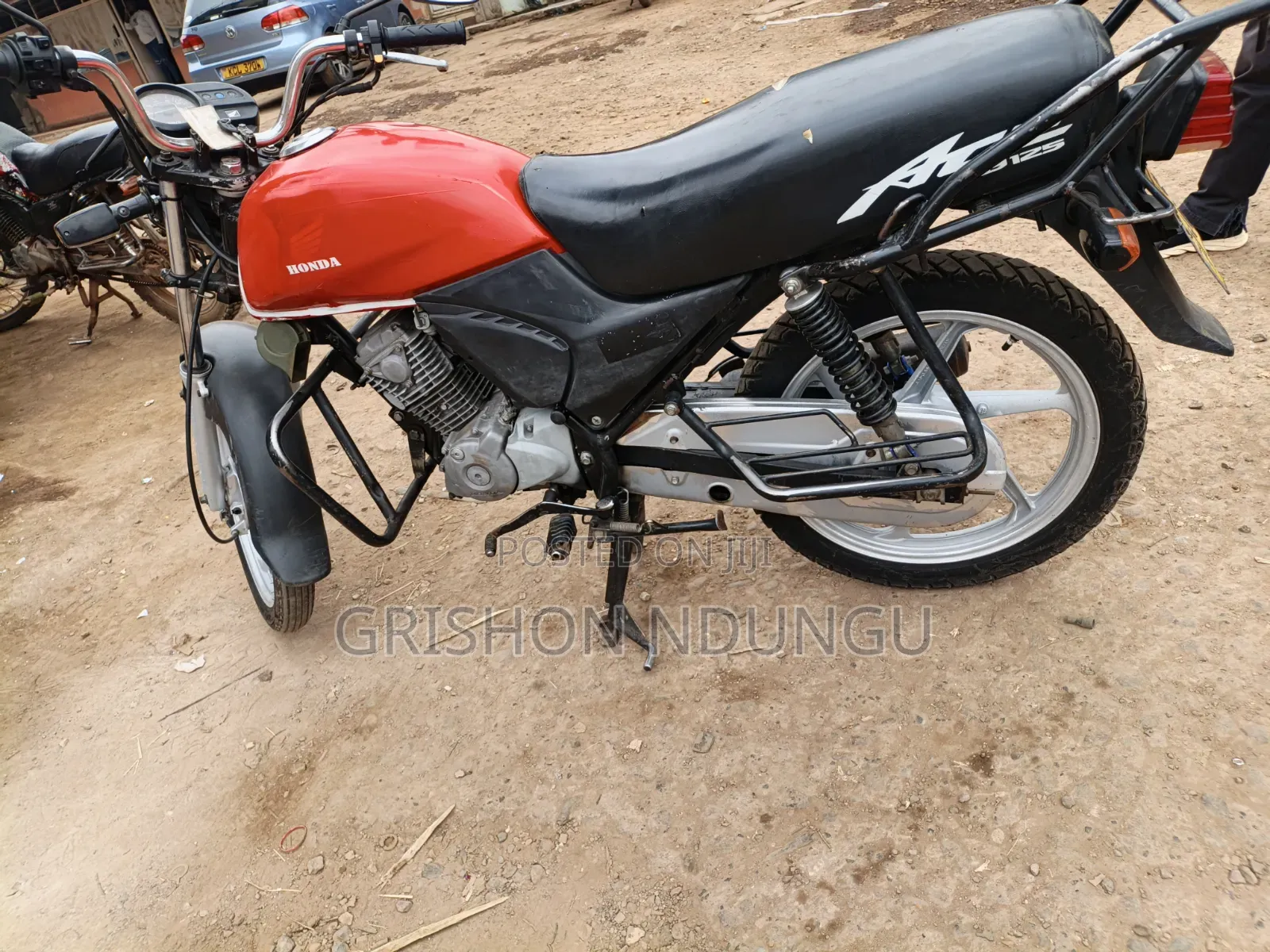 Honda CB 2019 Red