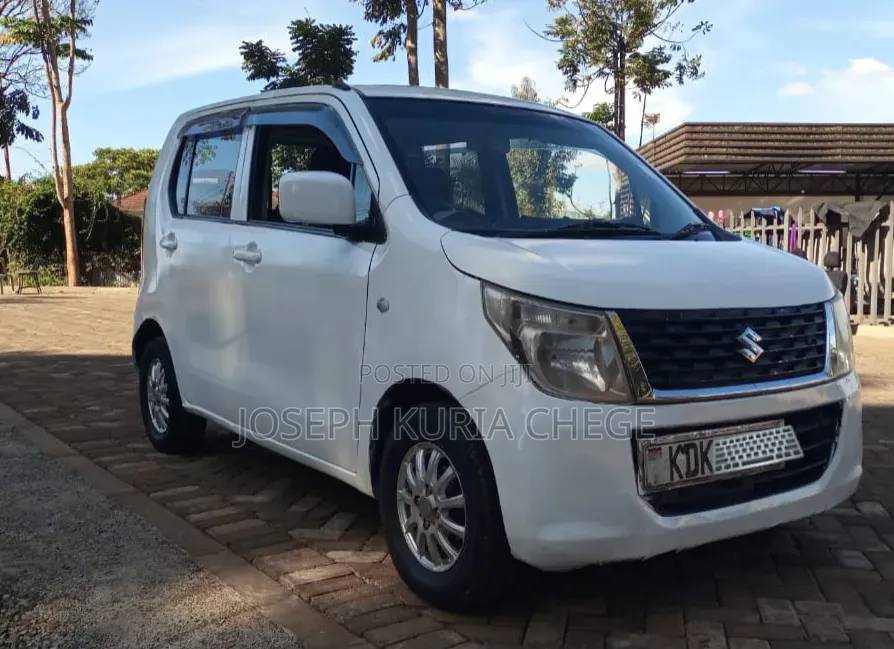 Suzuki Wagon R 2015 White