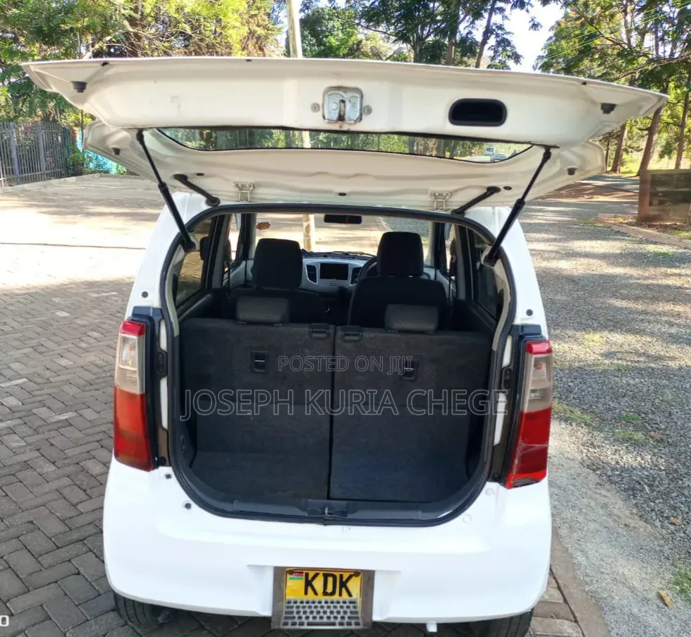Suzuki Wagon R 2015 White