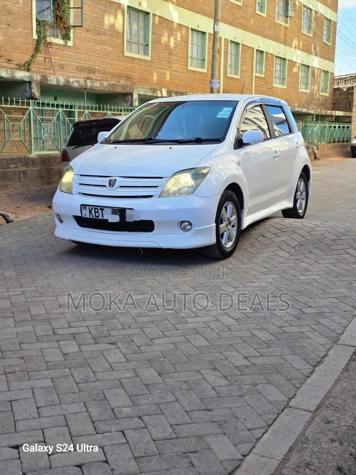 Toyota IST 2005 White