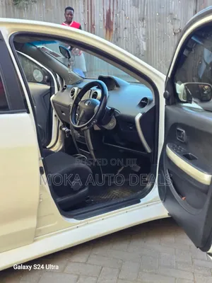 Toyota IST 2005 White