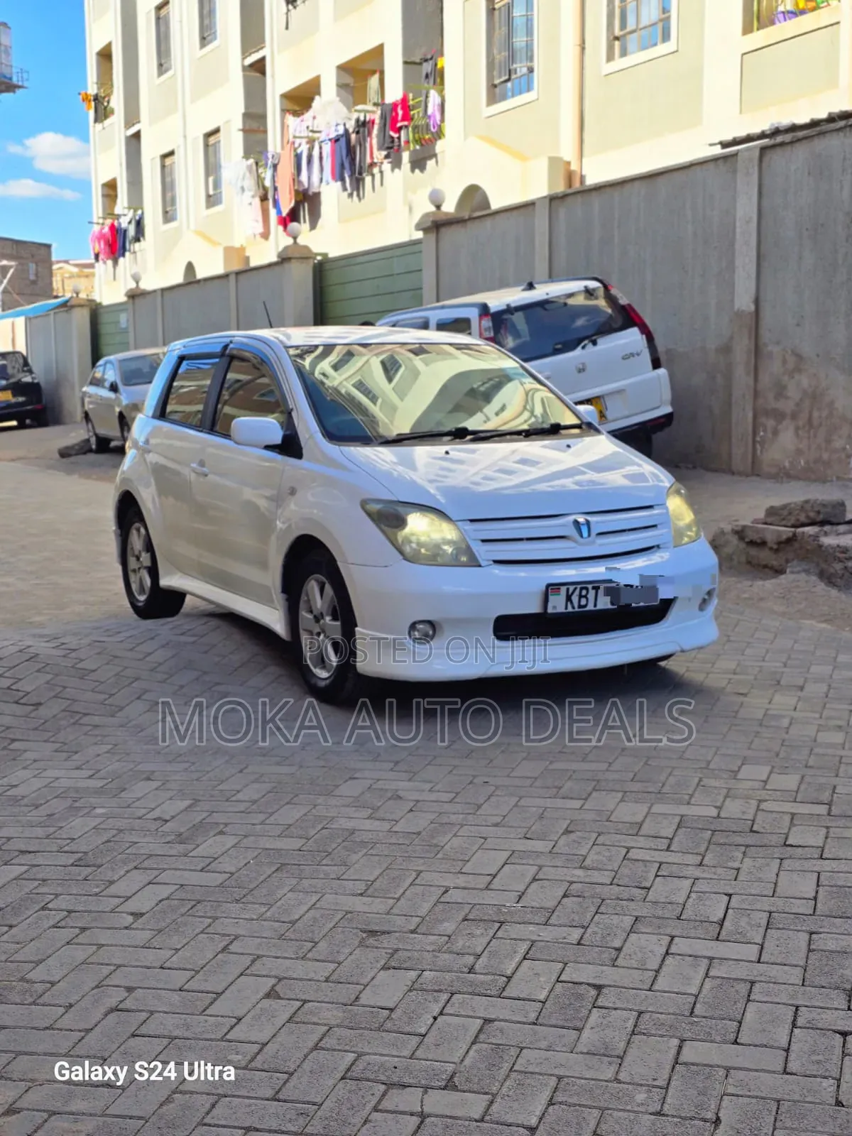 Toyota IST 2005 White