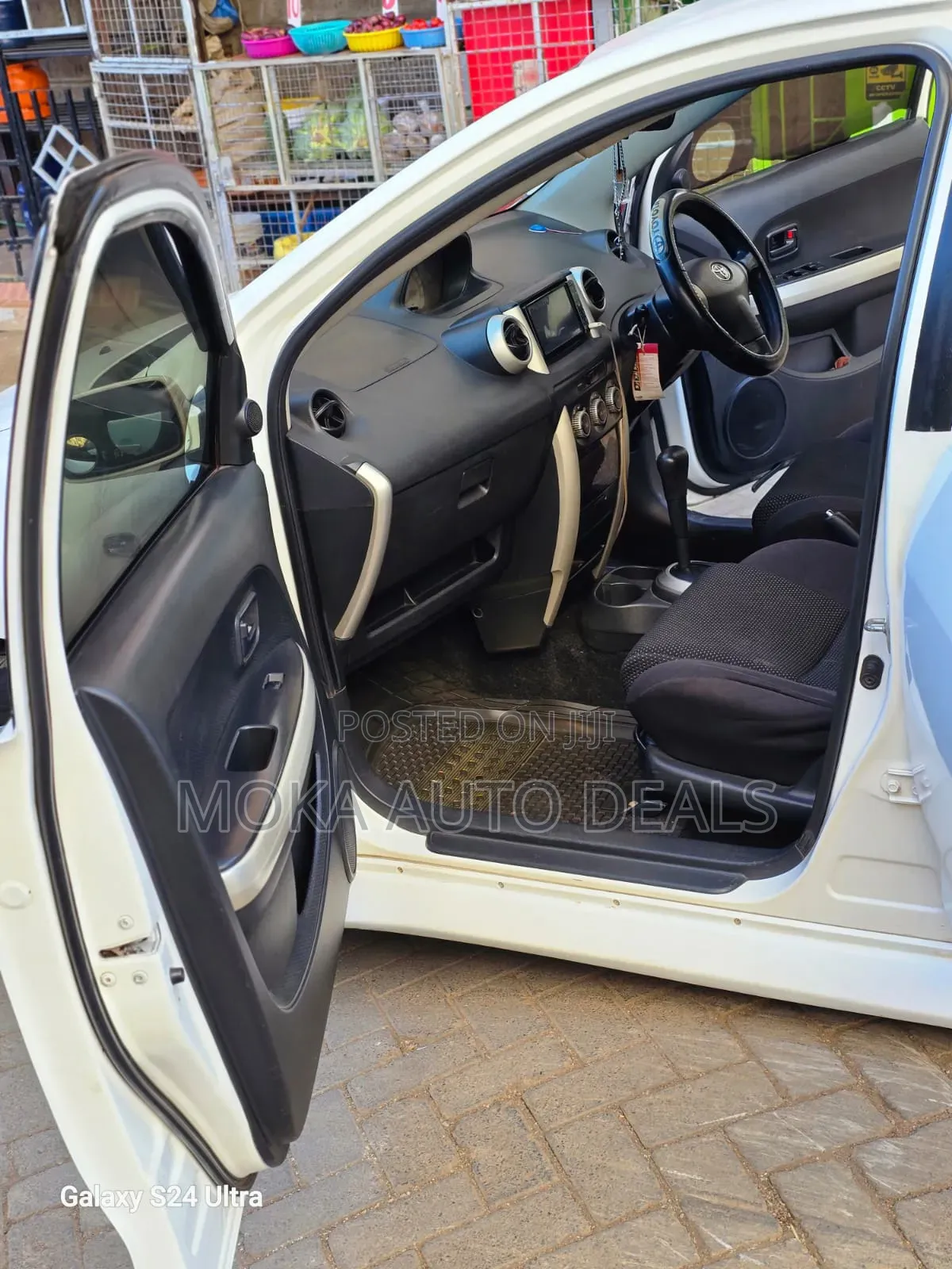 Toyota IST 2005 White