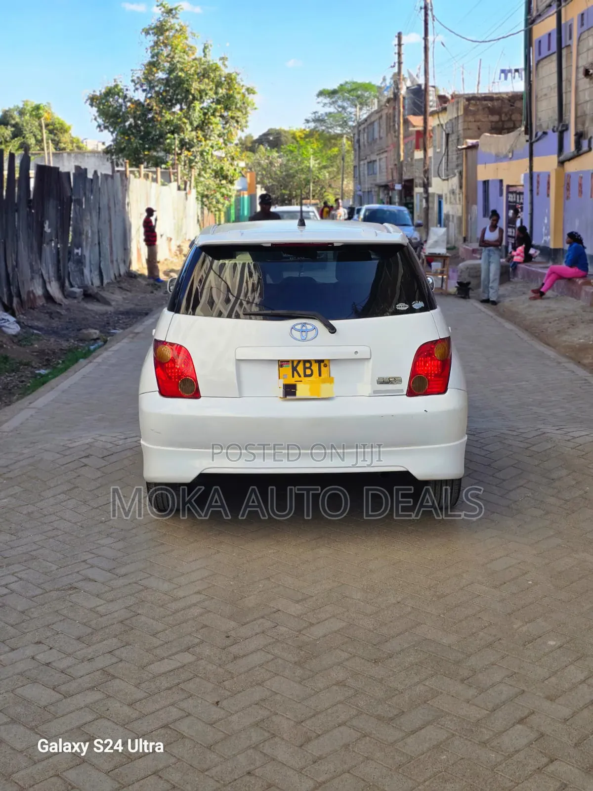 Toyota IST 2005 White