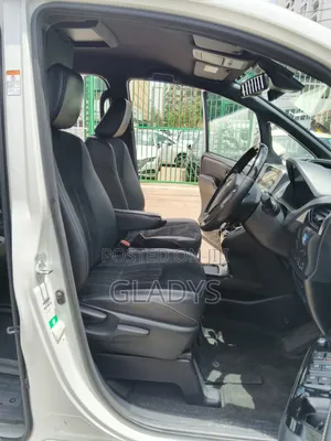 Toyota Esquire 2019 White