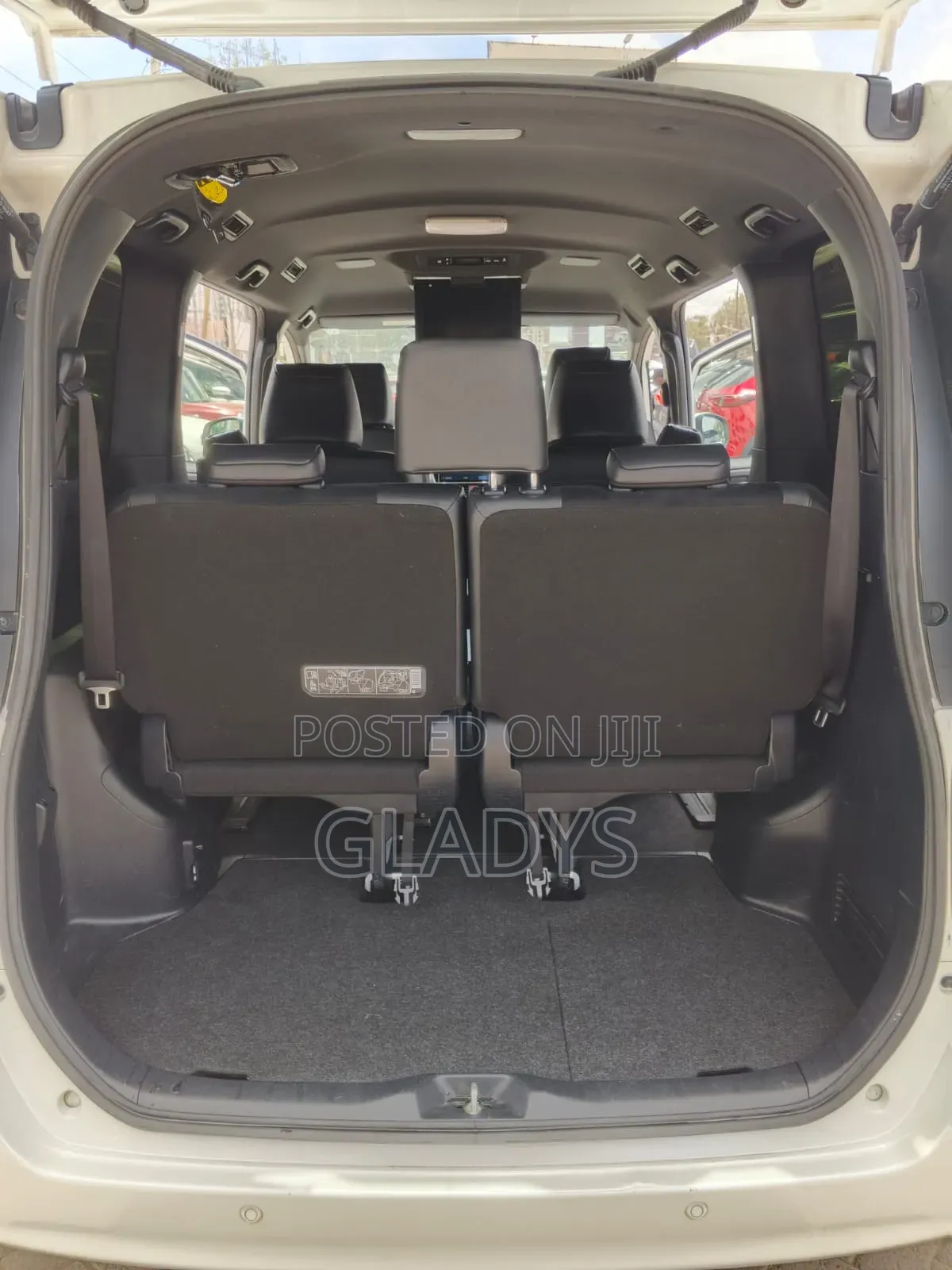 Toyota Esquire 2019 White