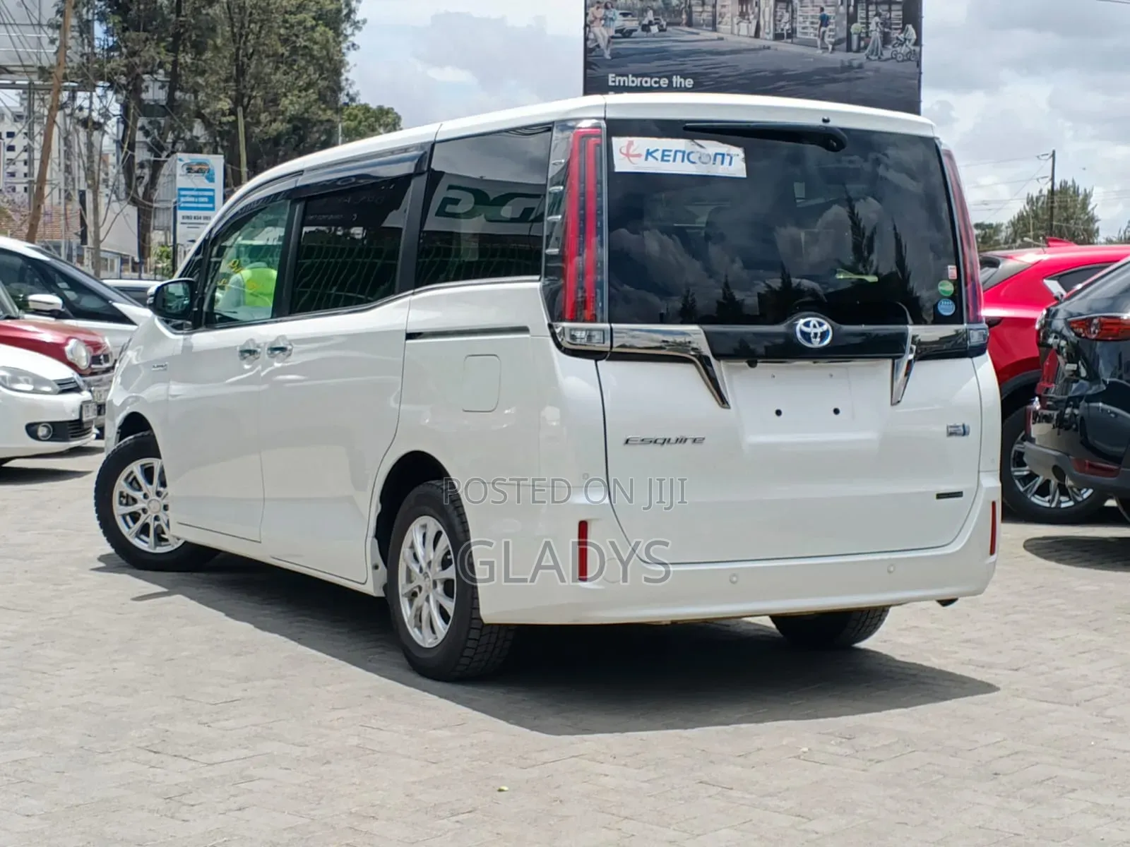 Toyota Esquire 2019 White