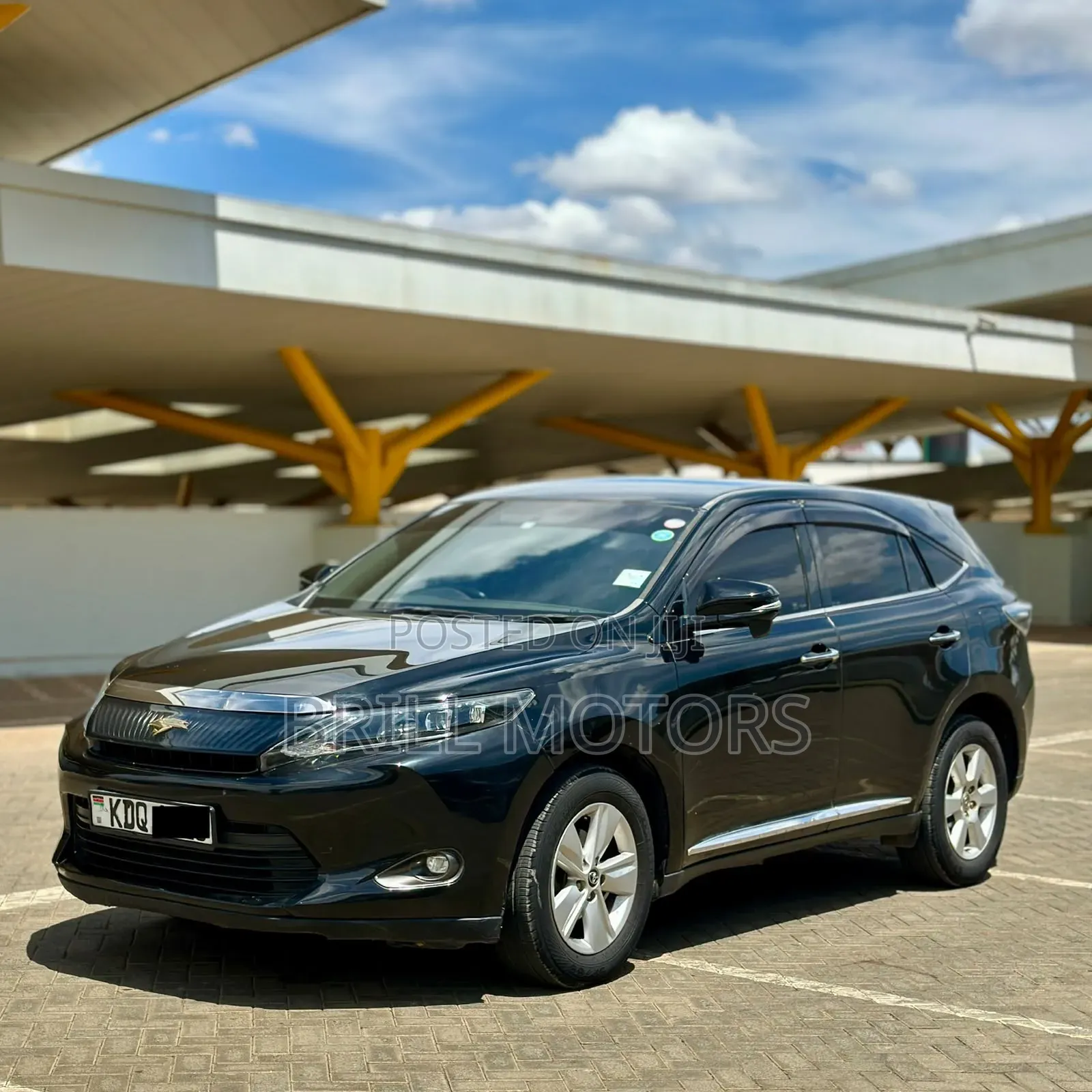 Toyota Harrier 2017 Black